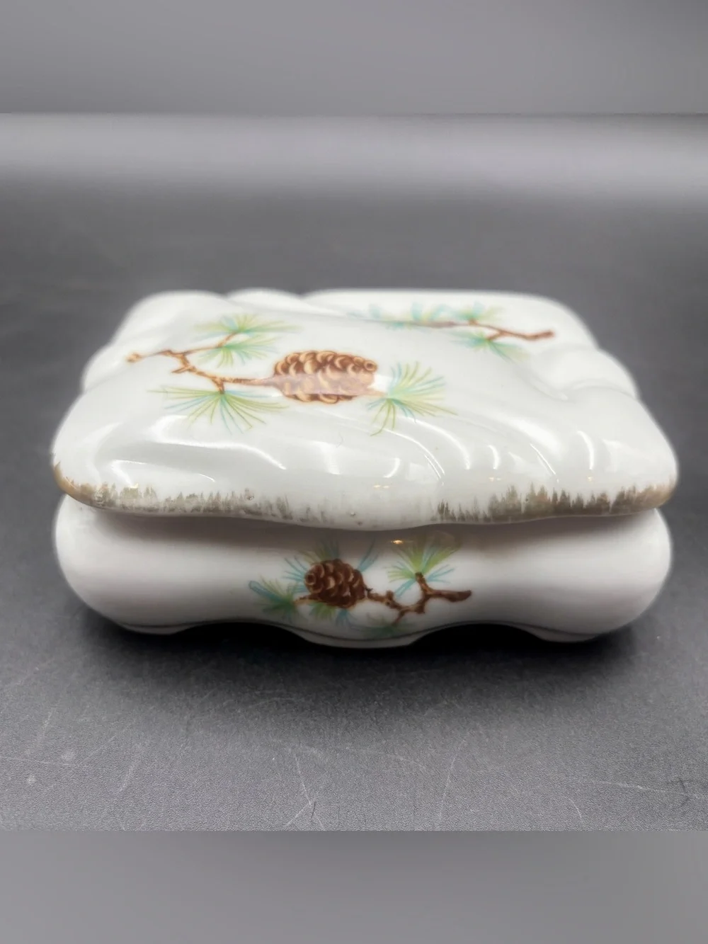 Vintage Norcrest Japan Porcelain Pine Cone Trinket Box Mid Century Jewelry Box